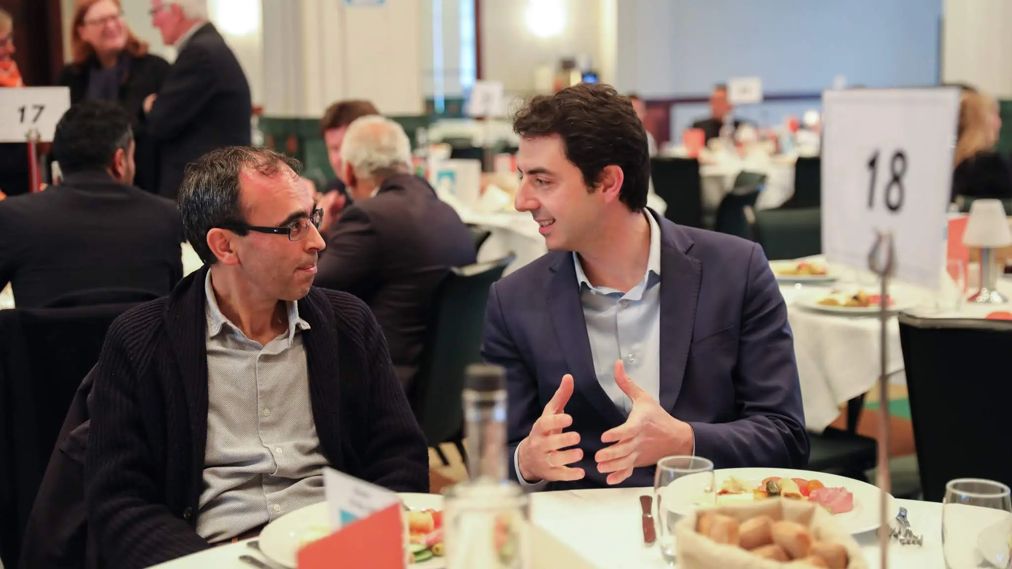 news-gezelligheid-en-samenhorigheid-troef-op-4